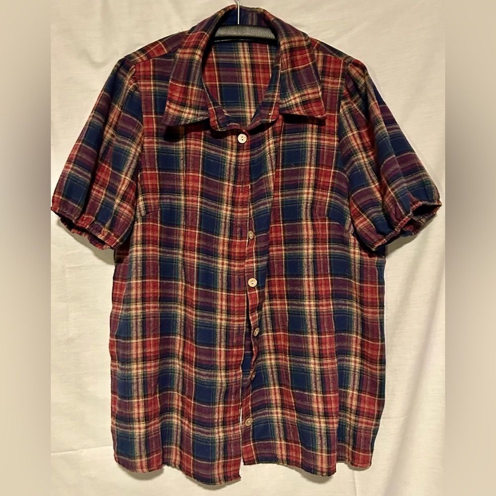 SHEIN Curve women’s button up